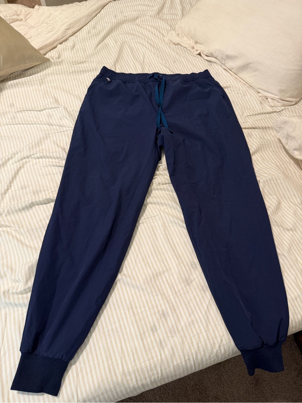 Figs Men's Navy Blue Jogger Sweatpants with Drawstring